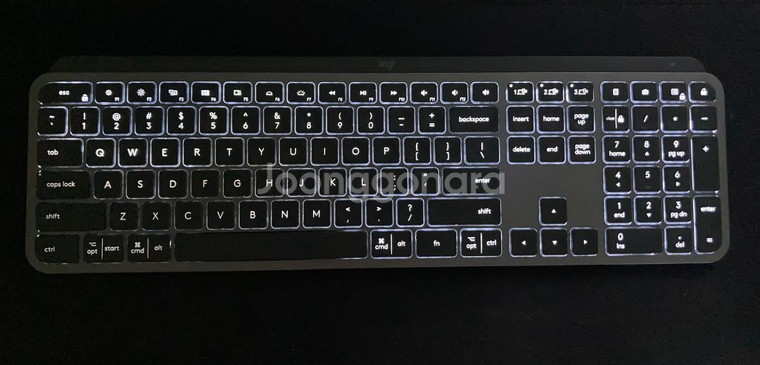 로지텍 키보드 mx keys 판매합니다--2