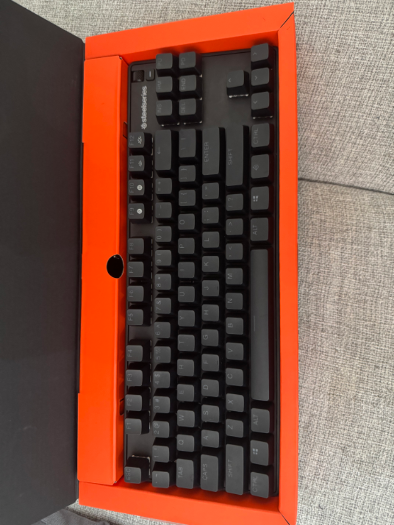 스틸시리즈 Apex9 TKL 광축 게이밍 키보드