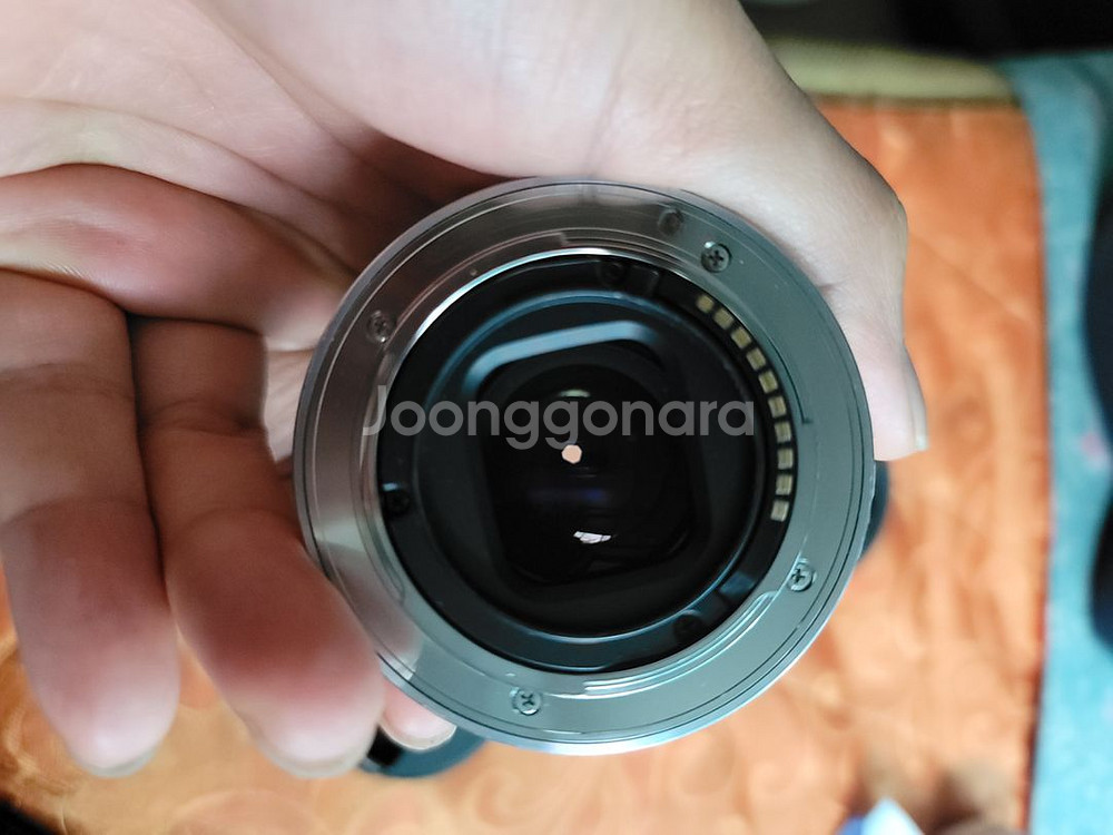 소니 50mm 1.8크롭용렌즈--3