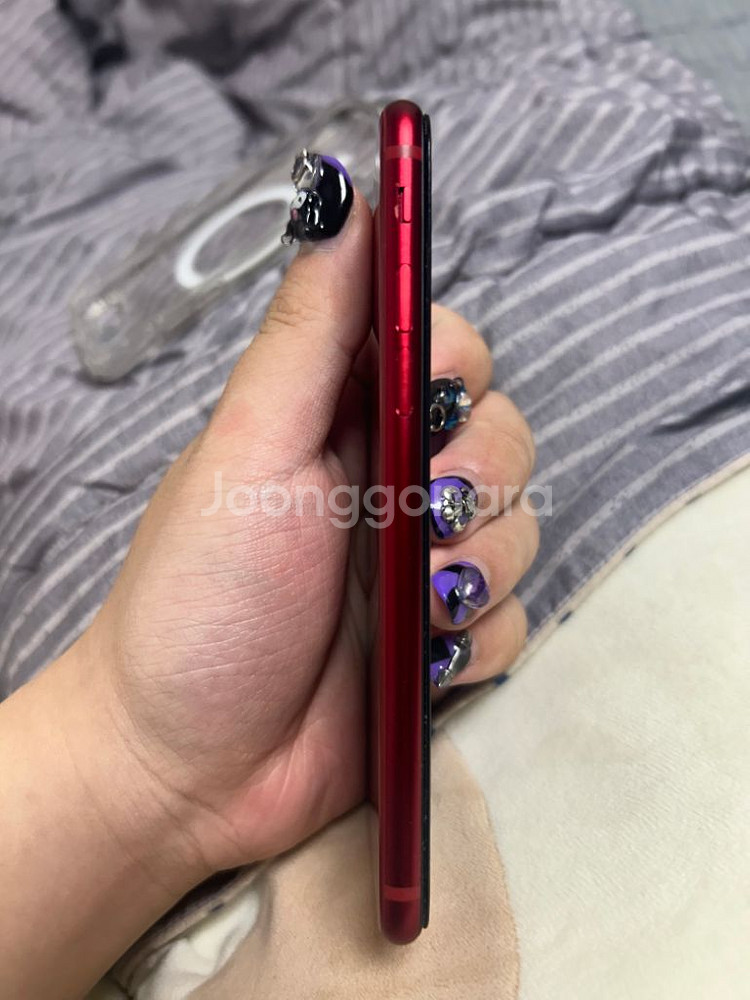 아이폰se3 128gb 레드 배터리효율99 팝니다--1