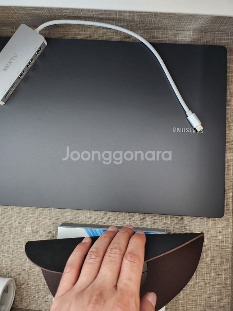 갤럭시북 2 그라파이트 NT550XEZ 16기가--1