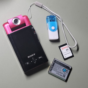 소니 블로기 MHS-PM5 Sony Bloggie 핑크
