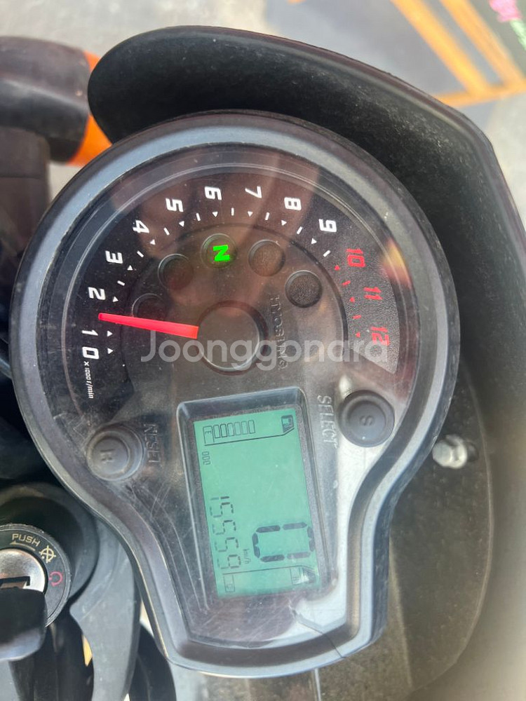 아퀼라 300--2