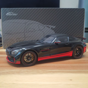 얼모스트리얼 amg gtr1:18