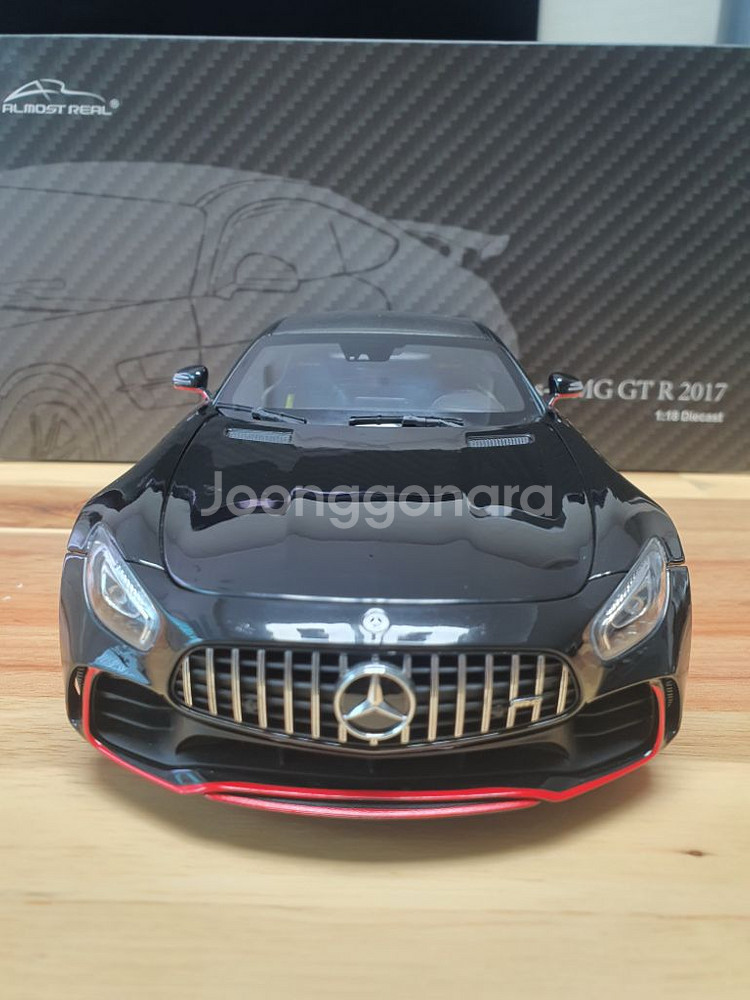 얼모스트리얼 amg gtr1:18--1