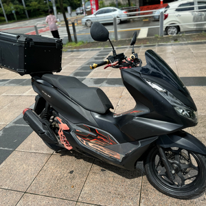 혼다 pcx125 21년식 abs모델 판매합니다