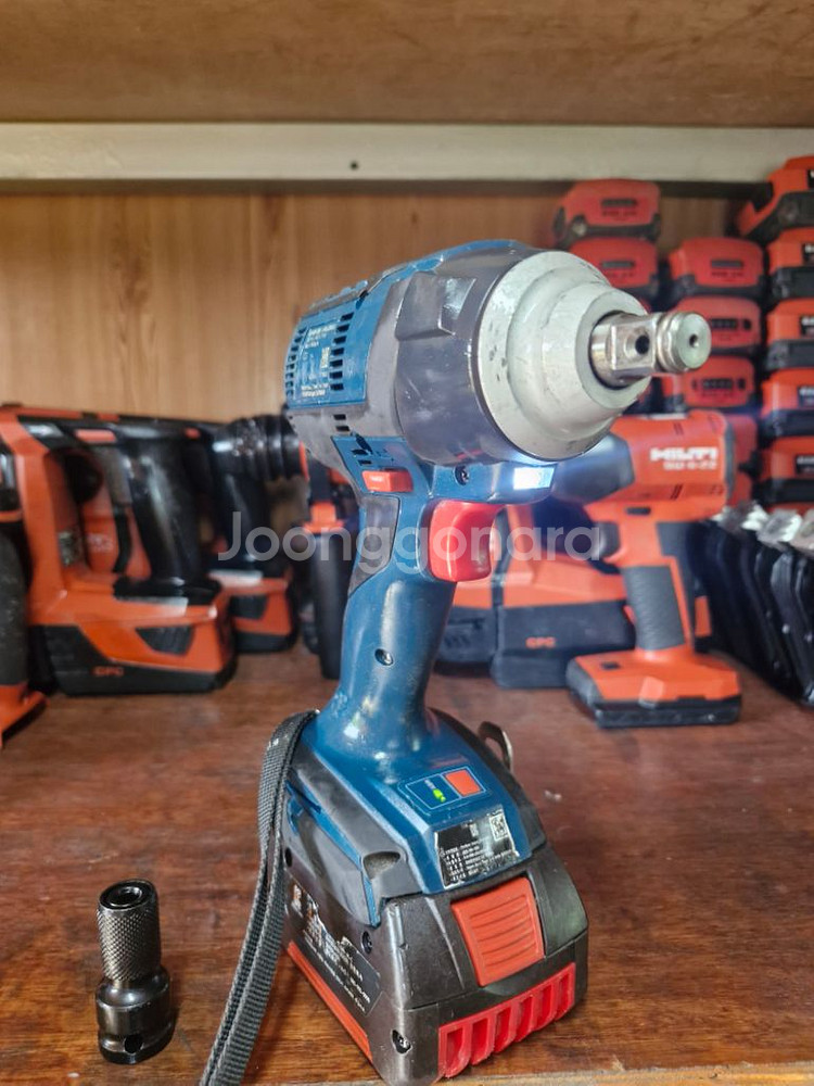 보쉬미드토크임팩렌치 GDS18V300 아시바렌치--4