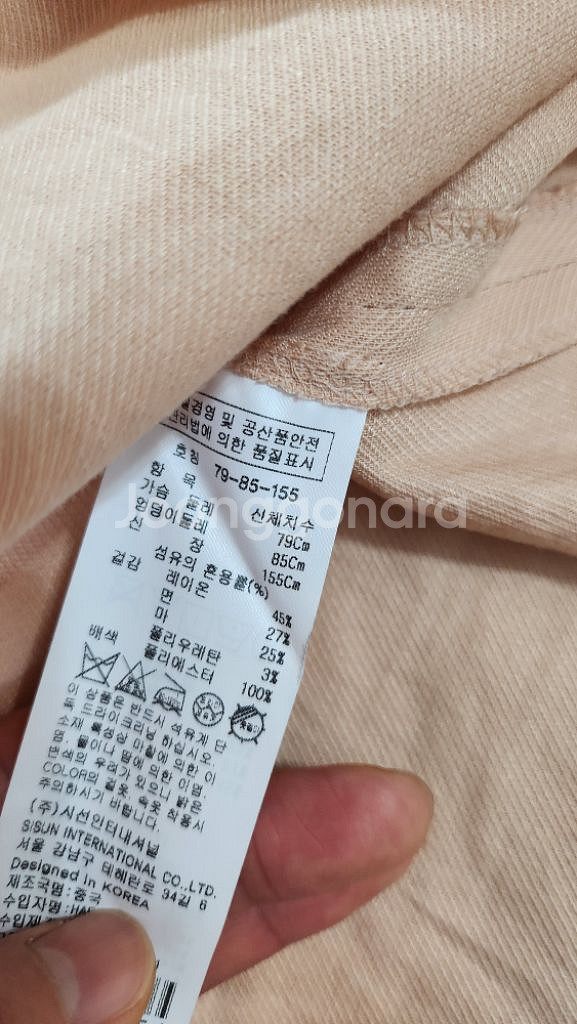 잇 미샤 어깨트임 리본포인트 블라우스--5