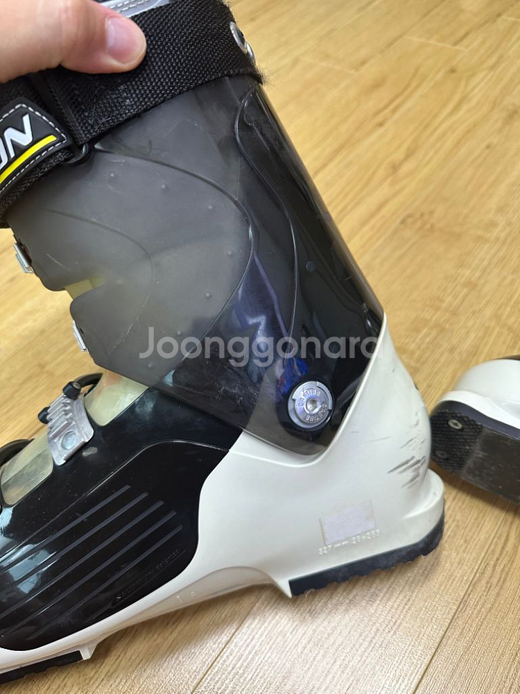 SALOMON IMPACT 9 SKI BOOTS--4