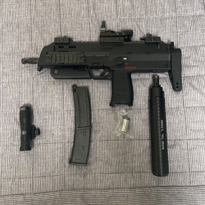 도쿄MARUI HK MP7A1 팝니다.