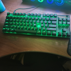 apex pro tkl 2023