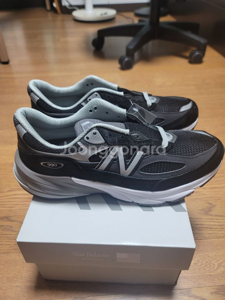 뉴발란스 990v6 블랙--1