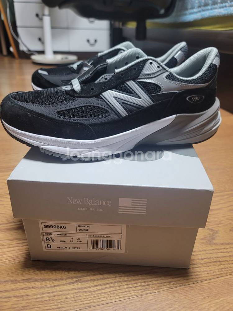 뉴발란스 990v6 블랙--4