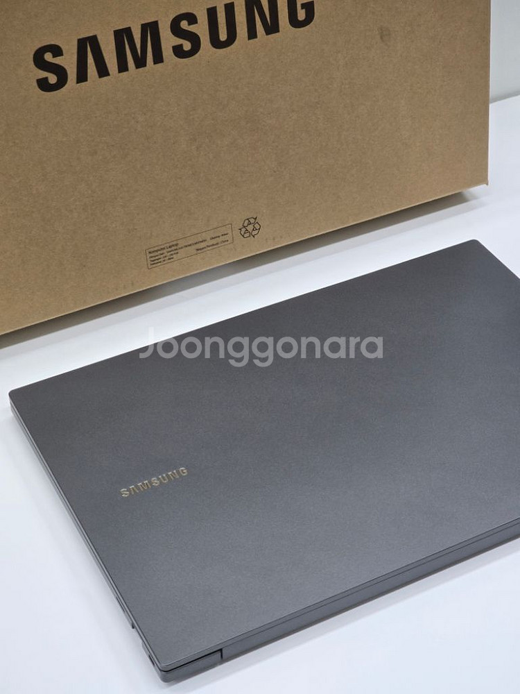 삼성 노트북 NT551XDA i5 23년 모델 S급--8