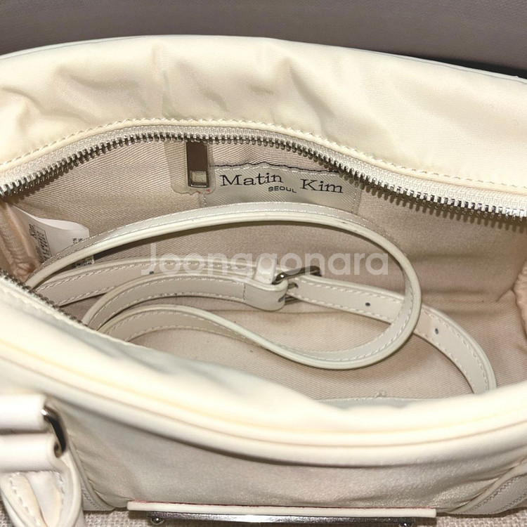 마뗑킴 SPORTY TOTE BAG 베이비 스포티 토트--1