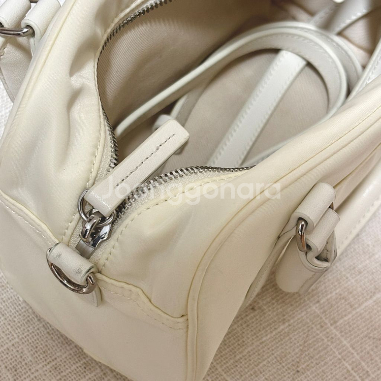 마뗑킴 SPORTY TOTE BAG 베이비 스포티 토트--2