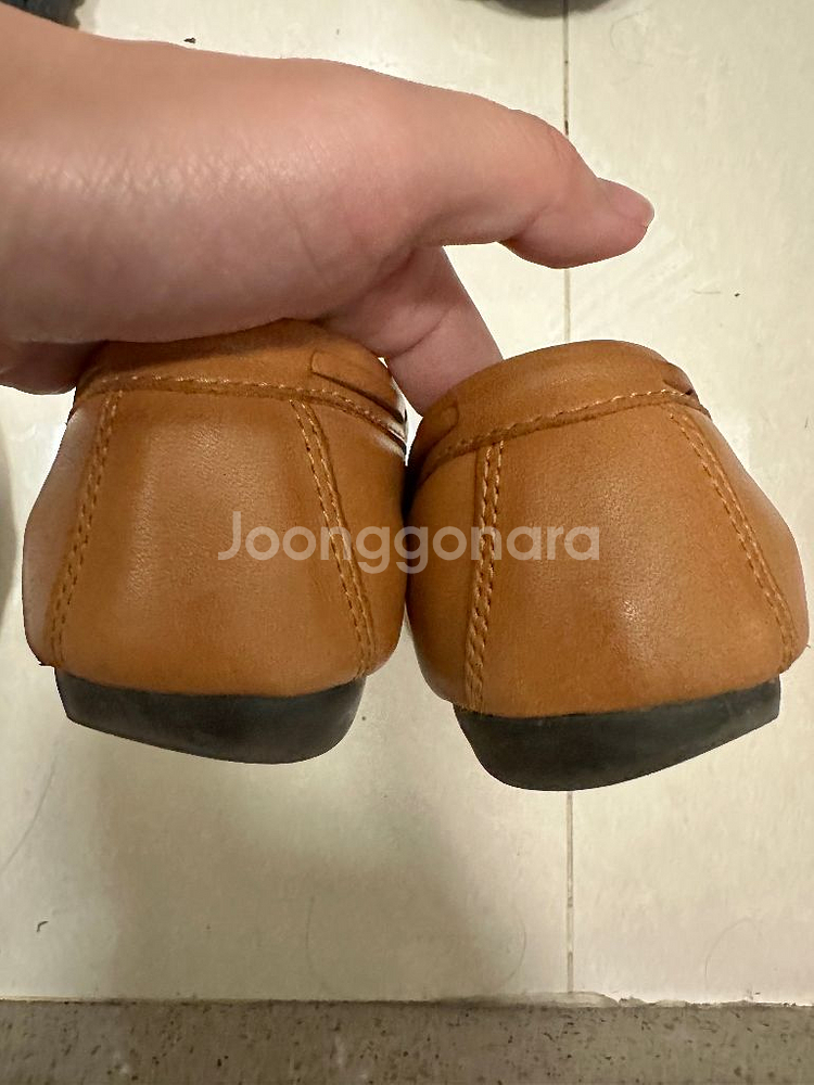 쿠에른 베를린 로퍼 240--3