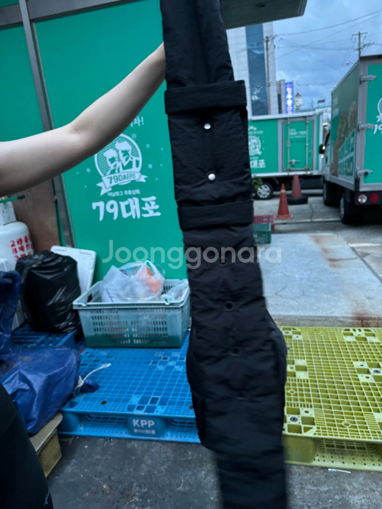 보테가 베네타 패딩 카세트백--2