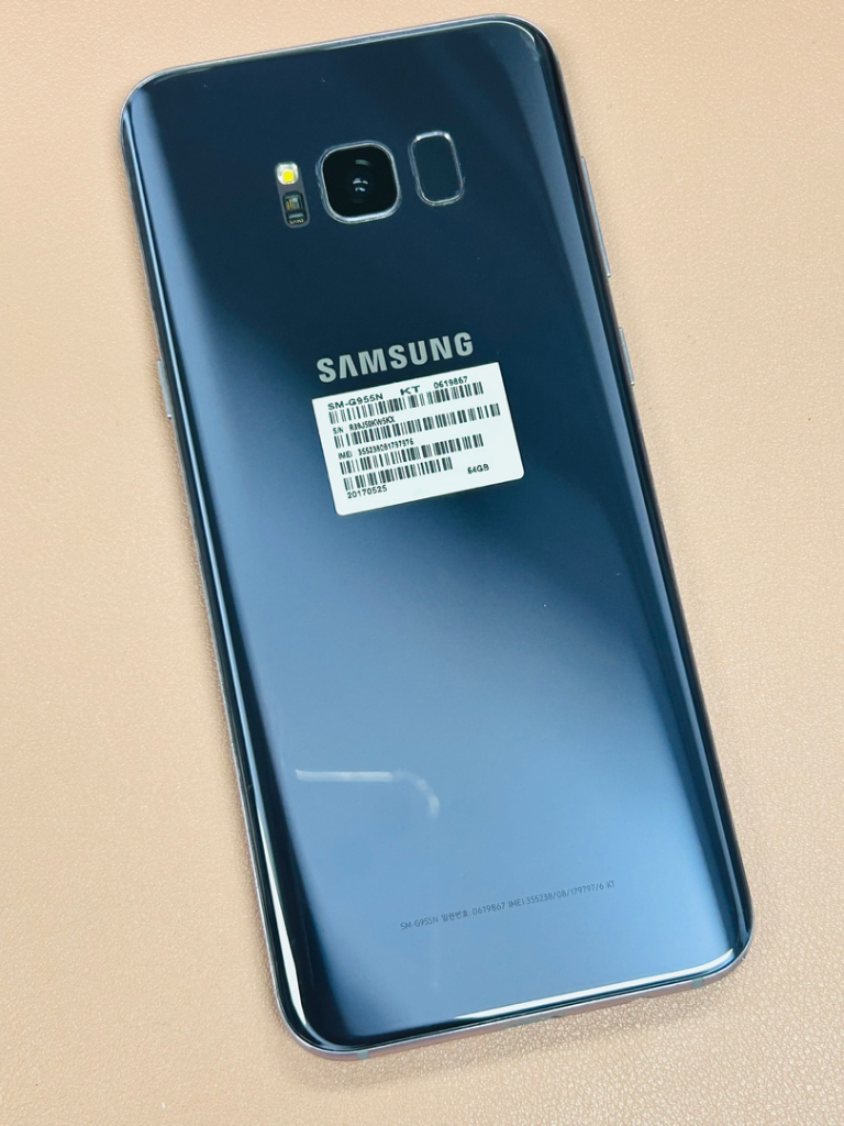 갤럭시 S8+ KT 그레이 64GB A급 판매합니다