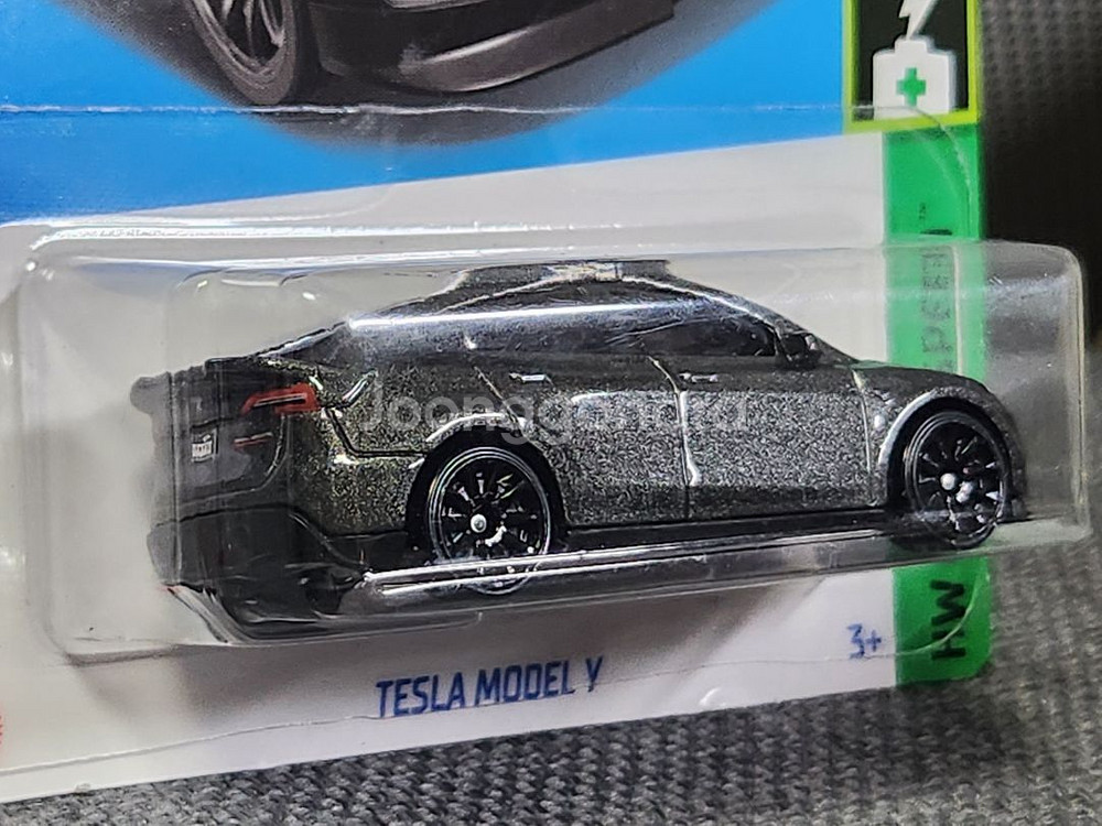 Hot wheels 테슬라 모델Y--2