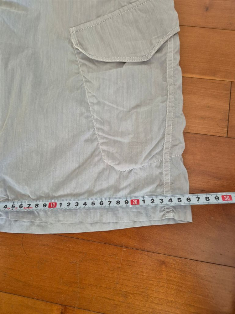 씨피컴퍼니 CP컴퍼니 카고판바지 팝니다.--9