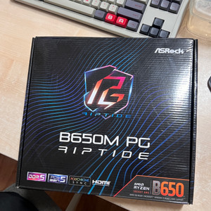 애즈락 B650M PG RIPTIDE 팝니다.