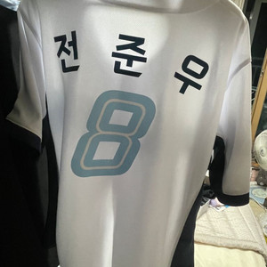 롯데 유니세프 유니폼 100 전준우 마킹 새상품 팝니다