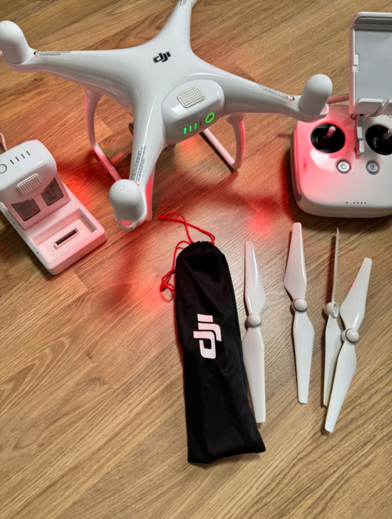 DJI 팬텀4 드론