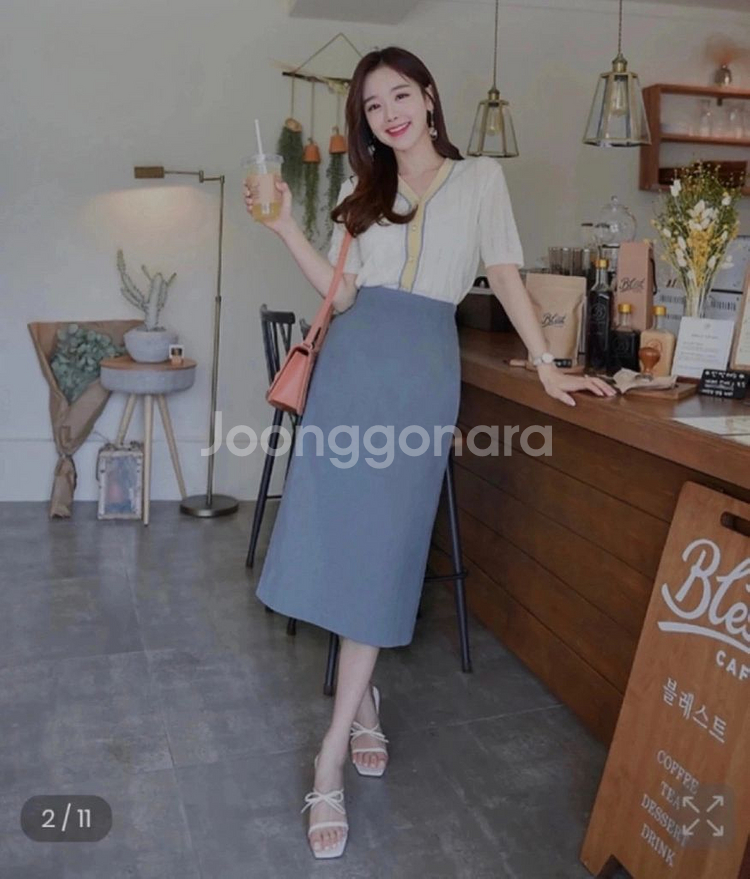 새상품)아뜨랑스 스카시 반팔 니트 가디건--1