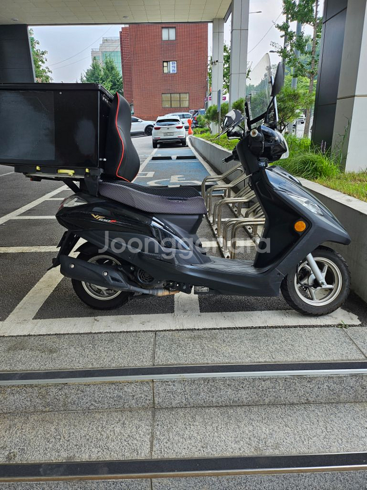 스쿠터 22년식 VF100P 중고 팝니다--5
