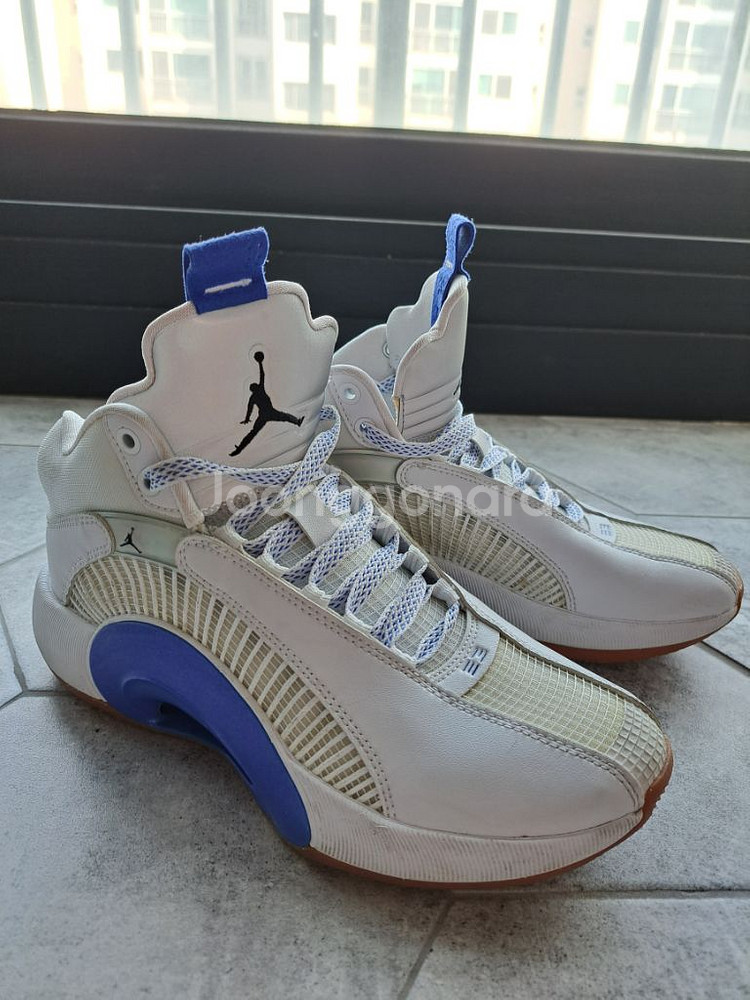 에어조던 35 250사이즈 판매합니다--1