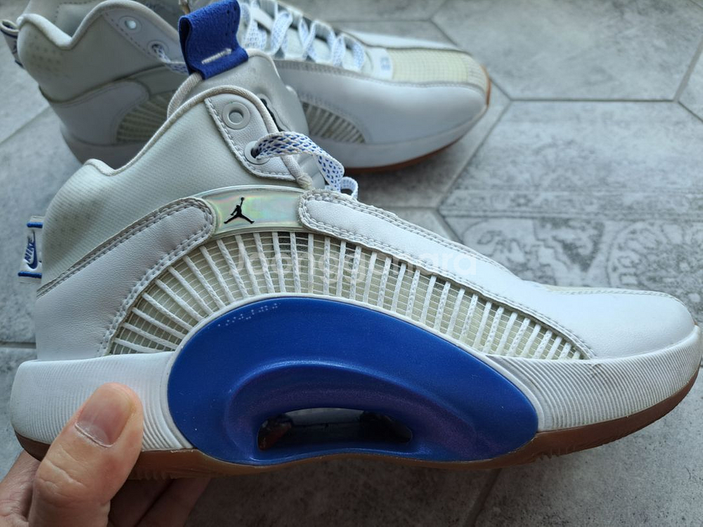 에어조던 35 250사이즈 판매합니다--5