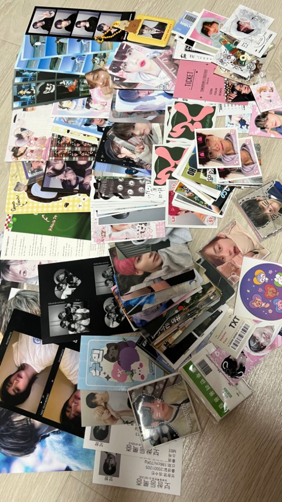 투바투 템테이션 포카 연준 수빈 범규 태현 휴닝카이 이미지