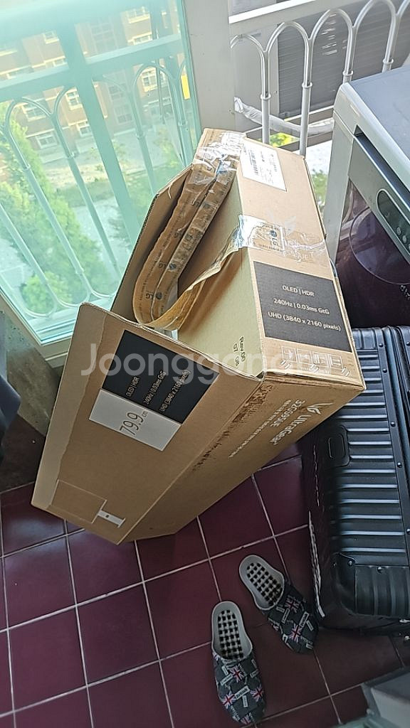lg 32gs95ue 팝니다--1