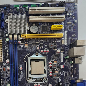 인텔 I5 2400 CPU(사제쿨러,보드 포함) 판매합