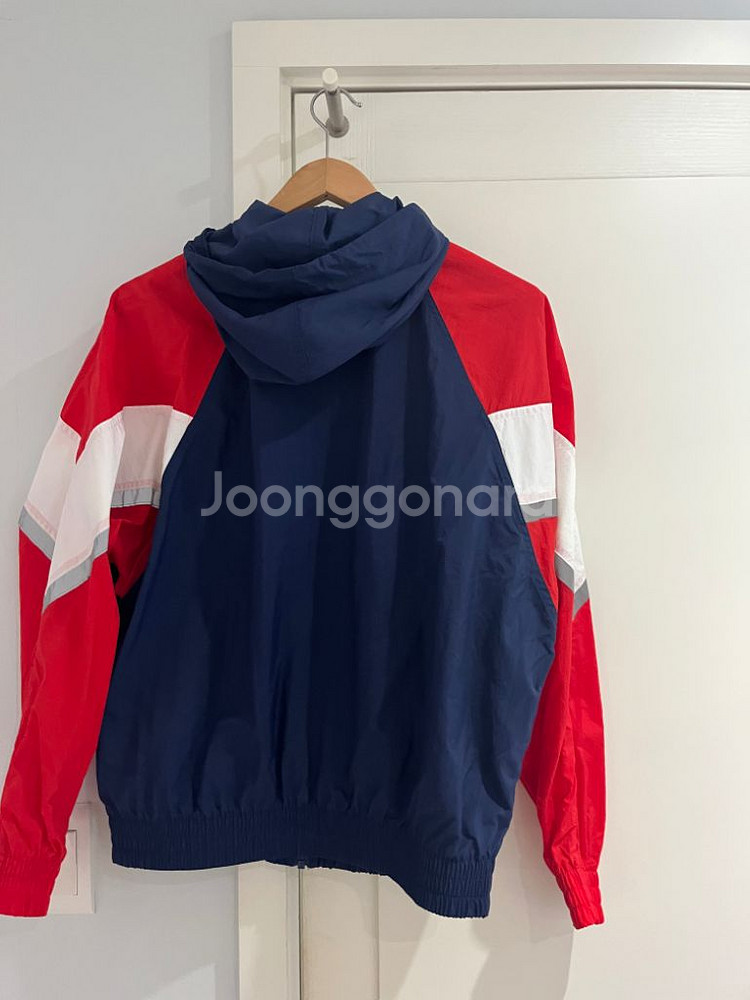 Nike 바람막이 S (여성)--2