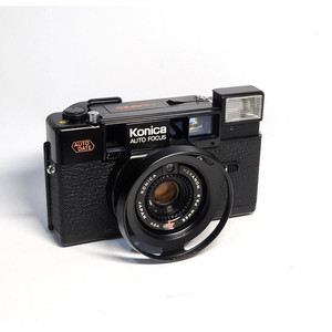 KONICA C35 AF2D. 필카. 정상작동.