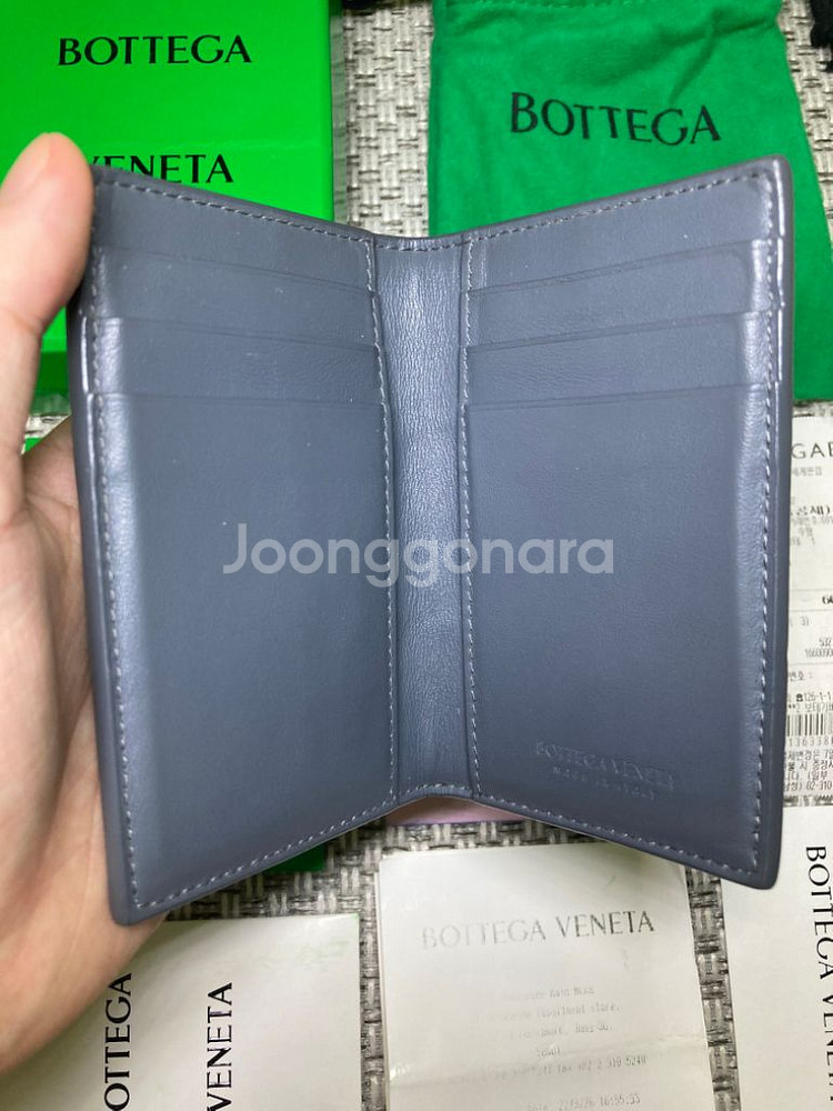 보테가베네타 맥시 카세트 플랩 오거나이저 카드지갑--2