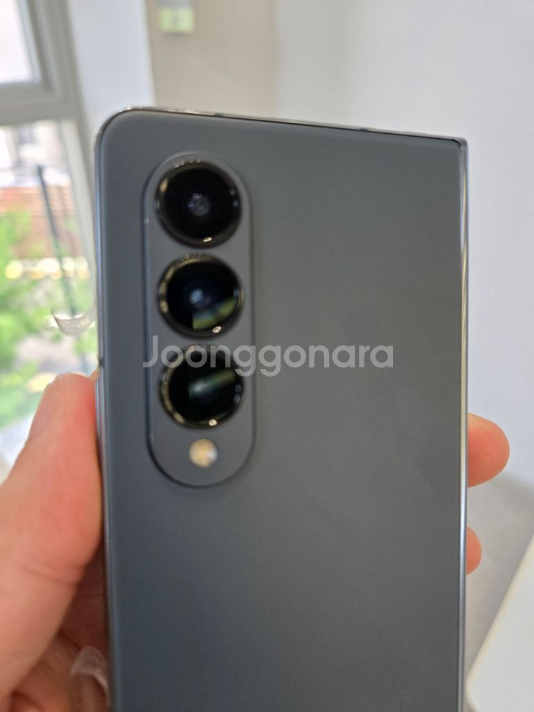 z 폴드4 512GB sss급 민팃a등급 판정폰 팔아요--4