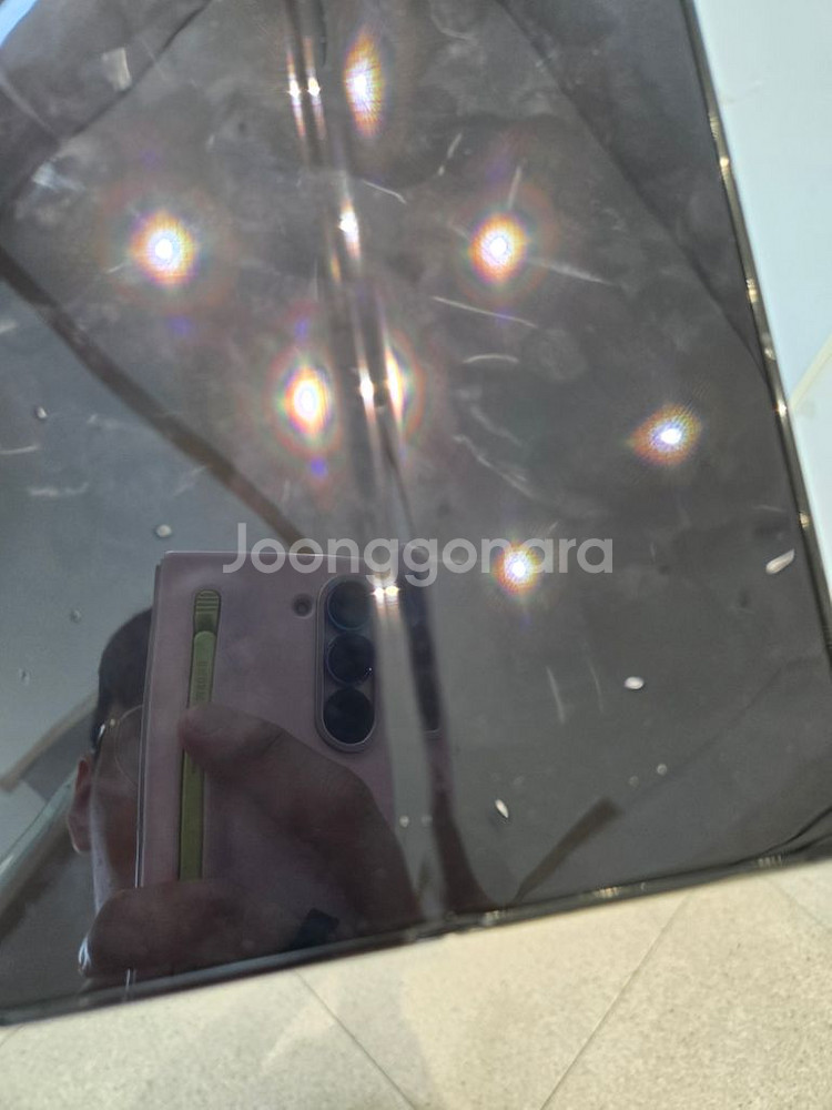 z 폴드4 512GB sss급 민팃a등급 판정폰 팔아요--7
