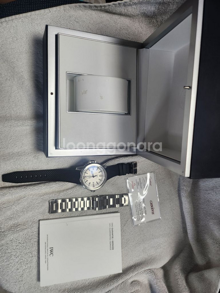 IWC 아쿠아타이머 신형 메탈+러버 정품입니다--2