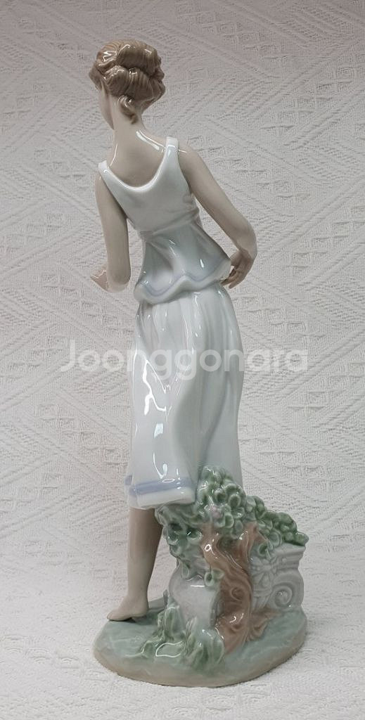 (택포)중형 스페인 야드로피겨린7709 여신을 위한 꽃--2