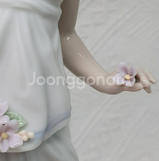 (택포)중형 스페인 야드로피겨린7709 여신을 위한 꽃--8