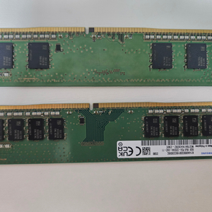 삼성 ddr4 8gb 램 2개 급처합니다