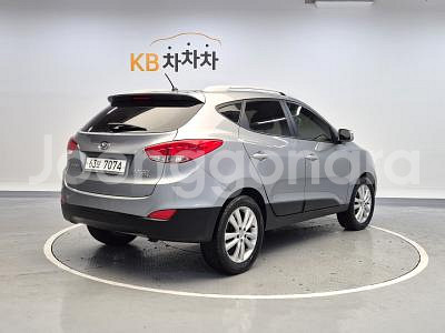 @10년식 투싼 ix 디젤 R20 2WD LX20 스--2