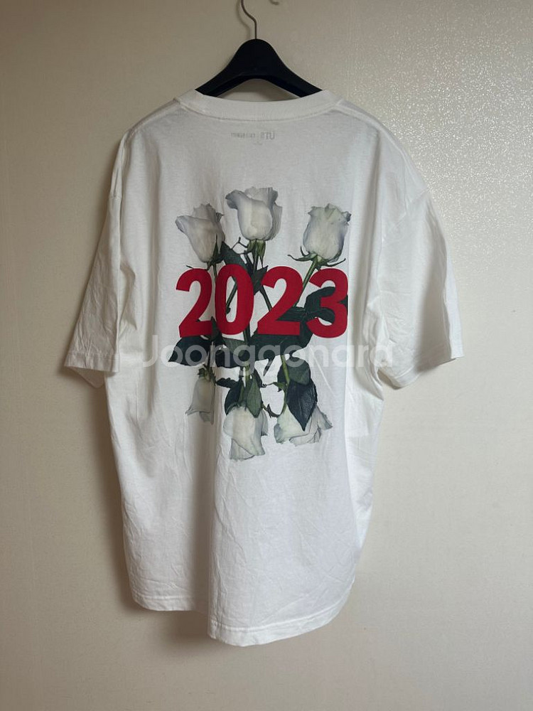 유니클로 Cali Dewitt UT XL--2