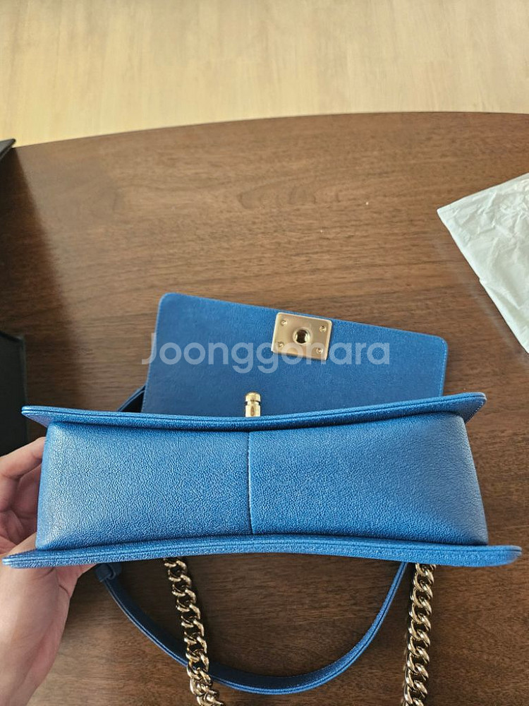 샤넬 A67086 보이백 팝니다--4