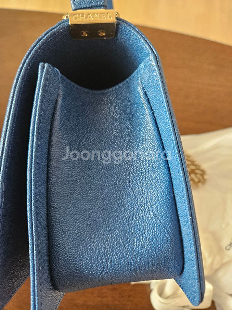 샤넬 A67086 보이백 팝니다--3