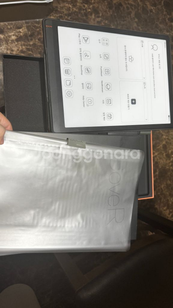 전자책 오닉스 북스 탭X 13인치 판매합니다--0