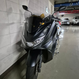 21년식 PCX125 ABS 무광블랙 팝니다